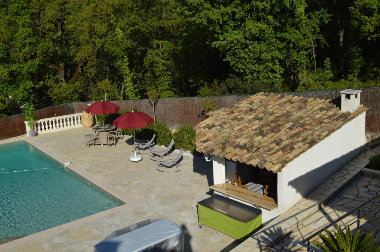 Villa Jalna Chambre, Suites Et Appartement Roquefort Les Pins Eksteriør billede